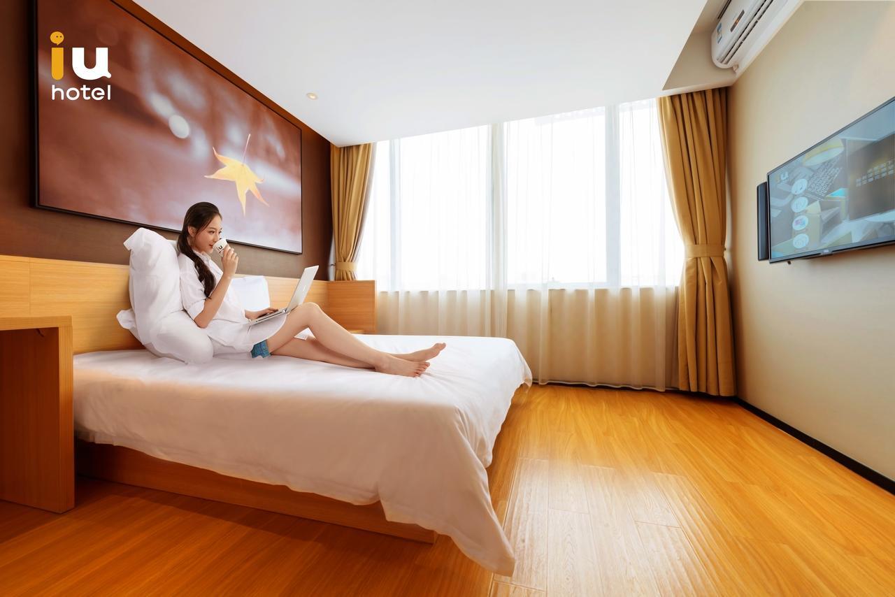 IU Hotel Zhanjiang Haibin Avenue Xinhaimingchen Exterior foto