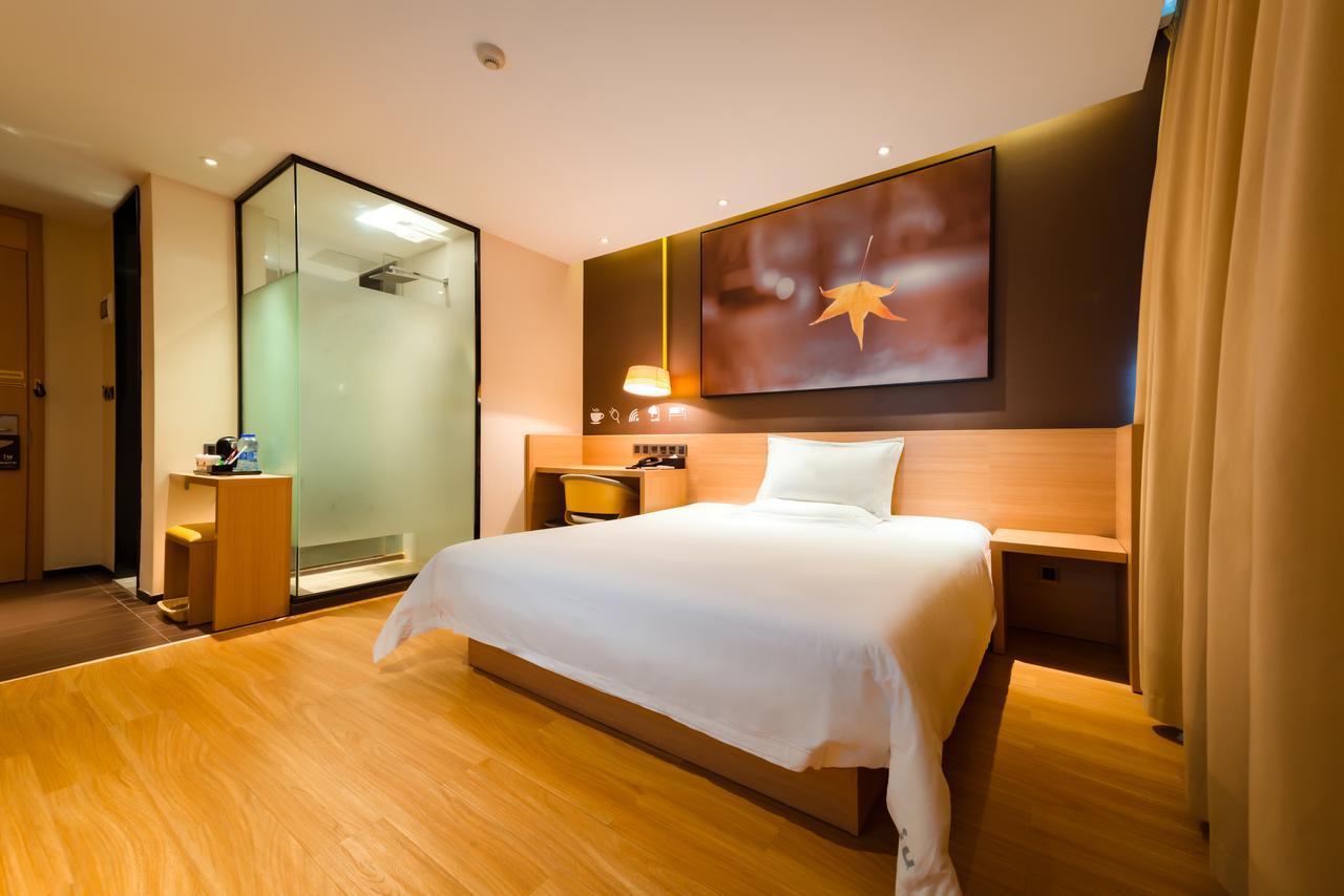 IU Hotel Zhanjiang Haibin Avenue Xinhaimingchen Exterior foto